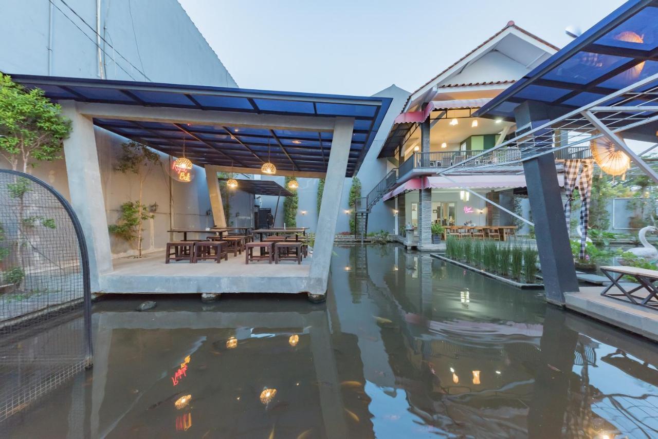 Urbanview Hotel Khayrizsan Tasikmalaya By Reddoorz Экстерьер фото